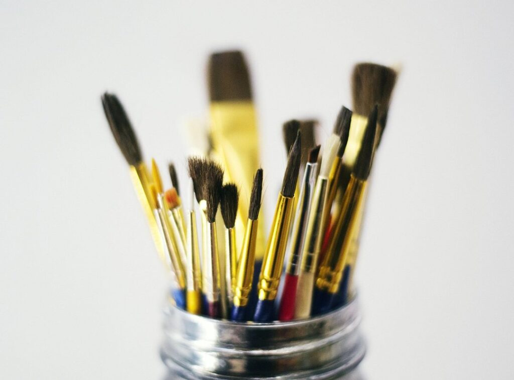 Can Canvas Paintings Be Rolled Arcahexchibto