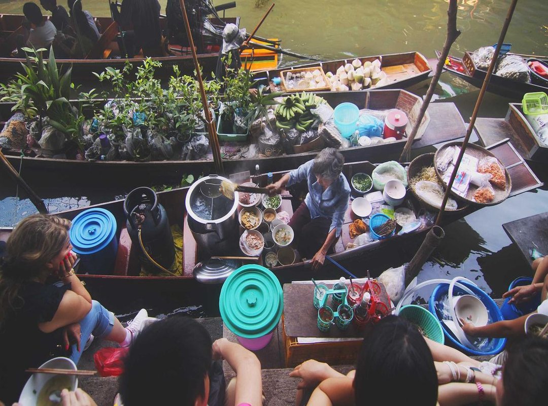 Embrace the Dark Side: Dynamic Ideas for Drawing Disney Villains